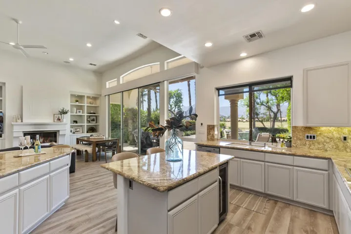 13-Kitchen