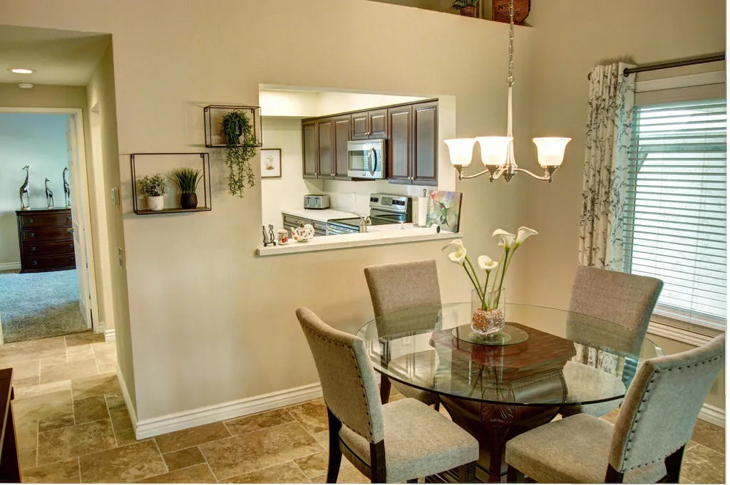 130 Desert Falls Drive E, Palm Desert, California 92211 home-pic-16