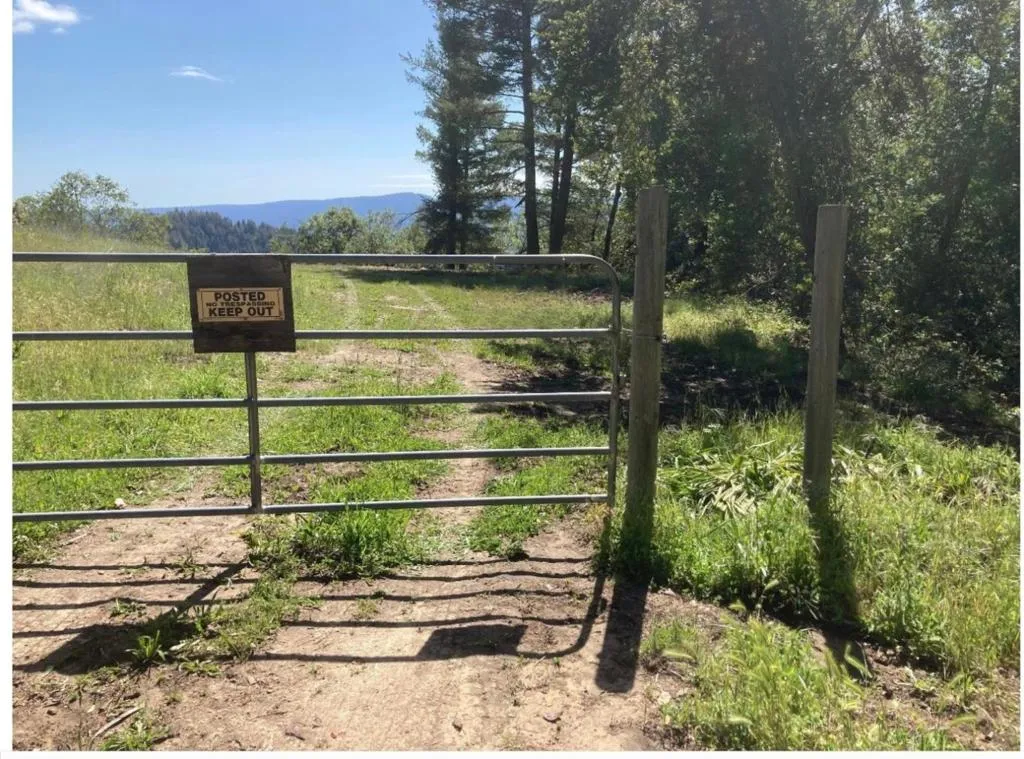 Access Gate to main parcel, you are welcome to drive onto parcel, wide open and flat - easy to​​‌​​​​‌​​‌‌​​‌​​​‌‌​​​‌​​‌‌​​‌‌​​‌‌​​​​ drive