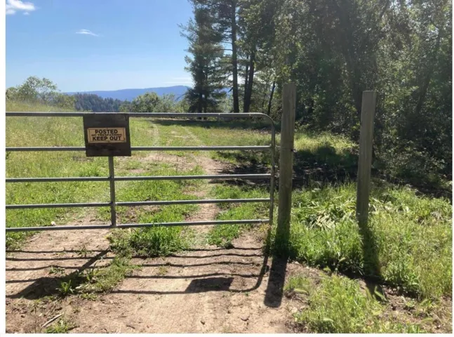 Access Gate to main parcel, you are welcome to drive onto parcel, wide open and flat - easy to​​‌​​​​‌​​‌‌​​‌​​​‌‌​​​‌​​‌‌​​‌‌​​‌‌​​​​ drive