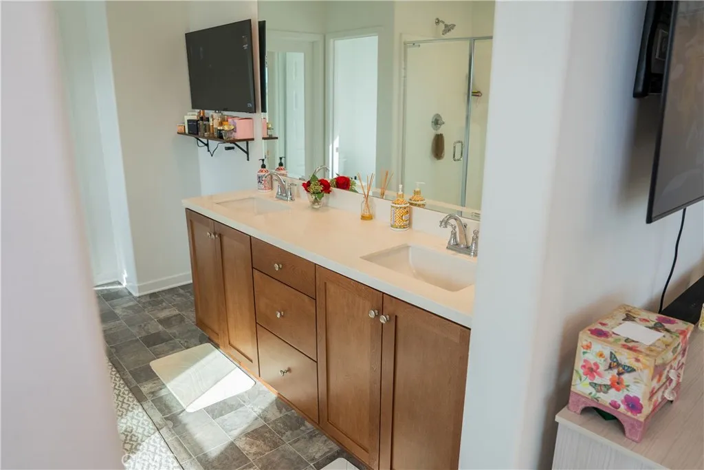 35227 Vernon, Beaumont, California 92223 home-pic-28