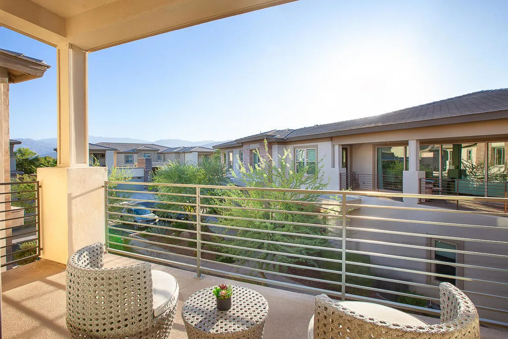 2703 Retreat Circle, Palm Desert, California 92211 home-pic-13