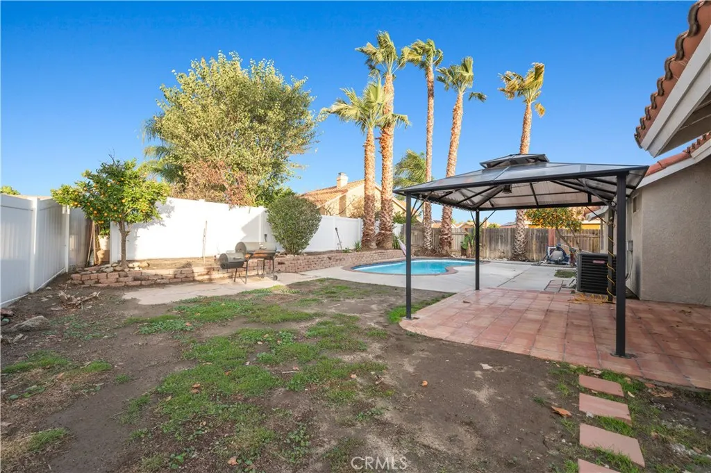 25306 Howard, Hemet, California 92544 home-pic-13