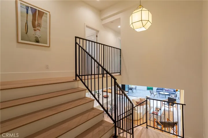 412 Vista Grande, Newport Beach, California 92660
