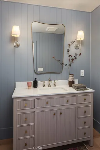downstairs guest bathroom