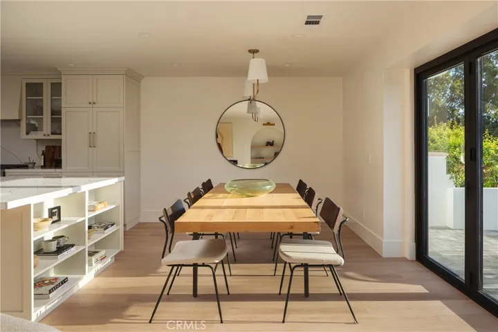 412 Vista Grande, Newport Beach, California 92660