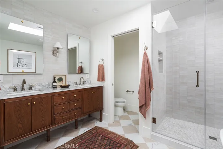 412 Vista Grande, Newport Beach, California 92660