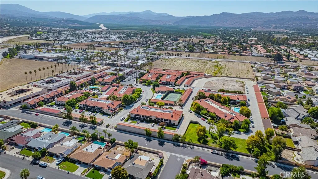 43131 Wall H, Hemet, California 92544 home-pic-33