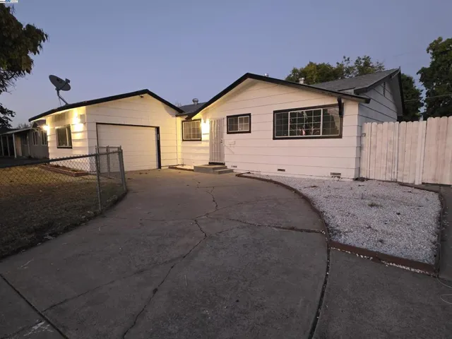 7527 24th Street, Sacramento, California 95822