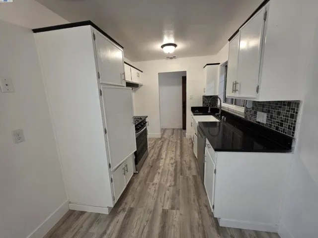 7527 24th Street, Sacramento, California 95822