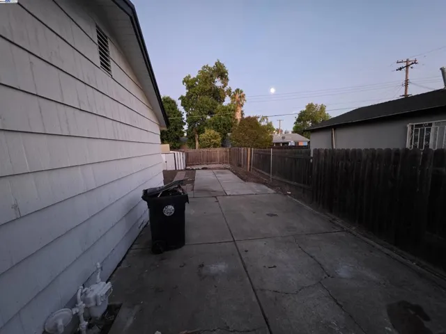7527 24th Street, Sacramento, California 95822
