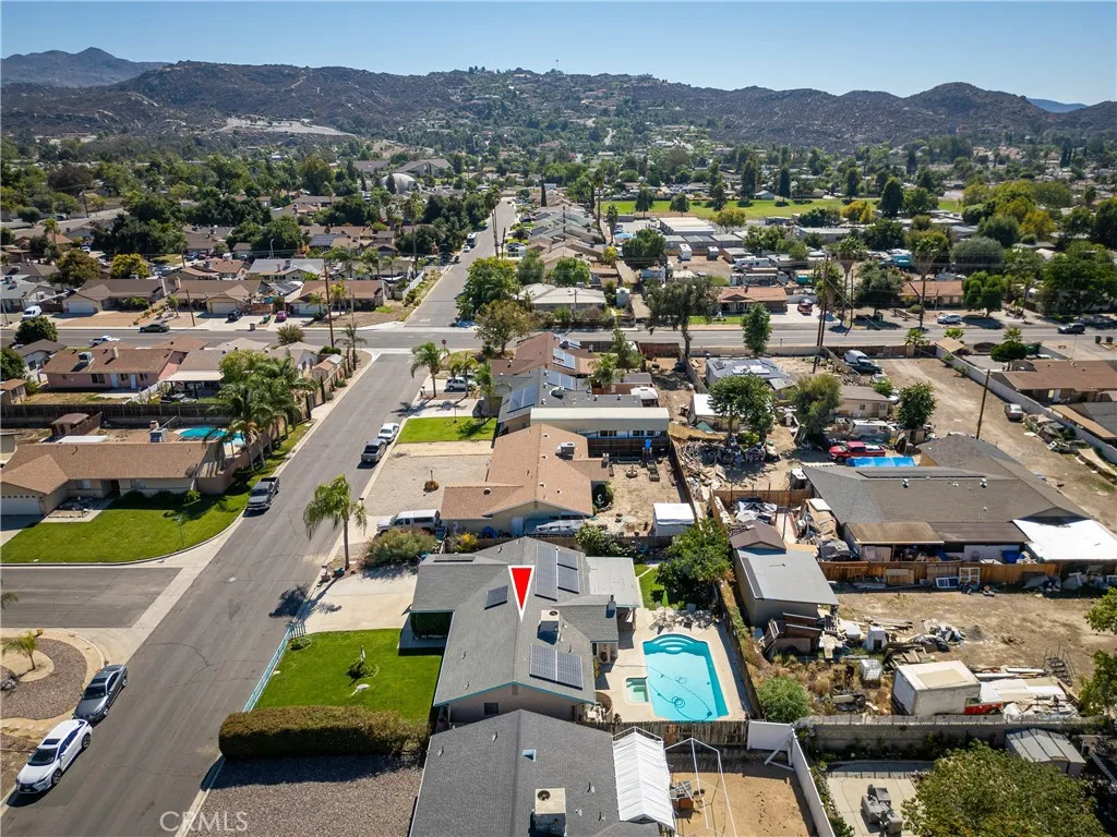 26699 Jackie Drive, Hemet, California 92544 home-pic-32