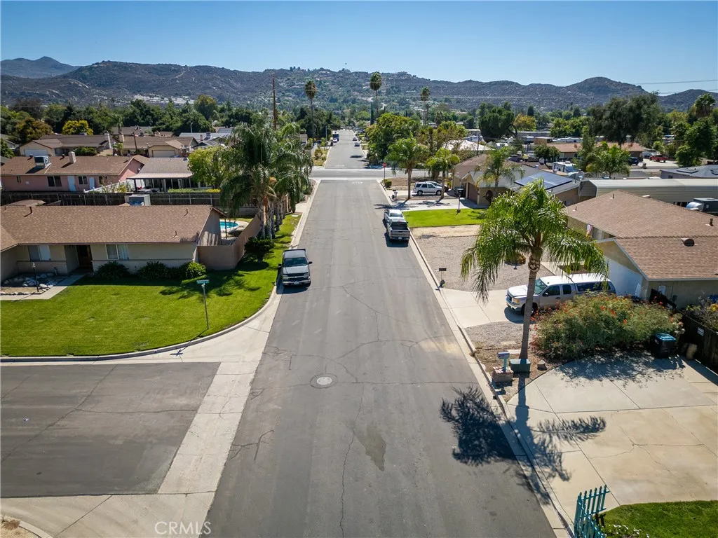 26699 Jackie Drive, Hemet, California 92544 home-pic-38