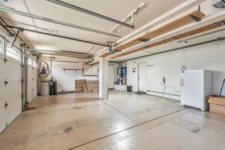 Epoxy floors, insulated garage doors