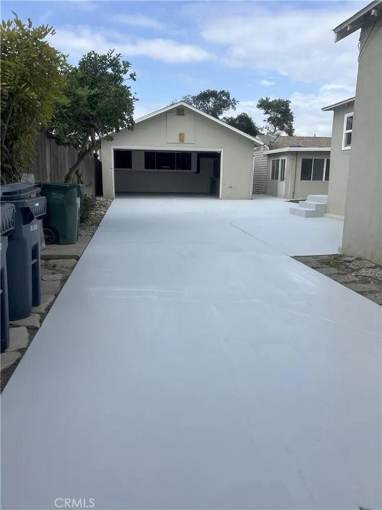 4115 St W 111th, Inglewood, California 90304 home-pic-18