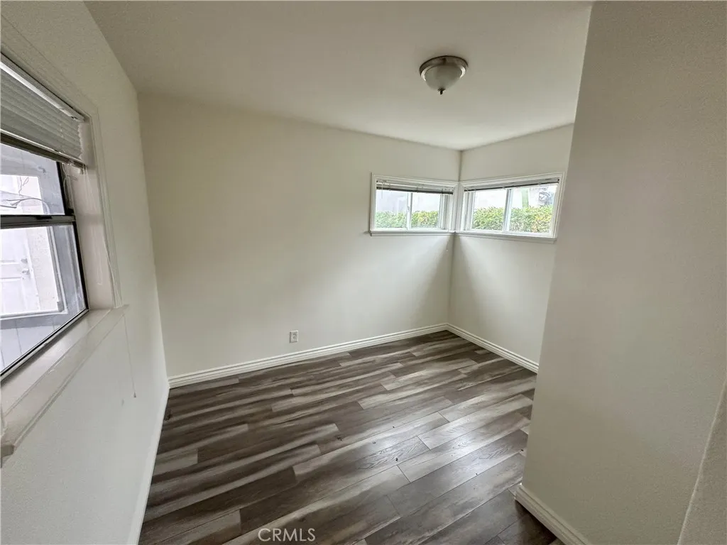 4115 St W 111th, Inglewood, California 90304 home-pic-25