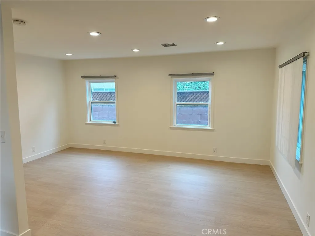 4115 St W 111th, Inglewood, California 90304 home-pic-6