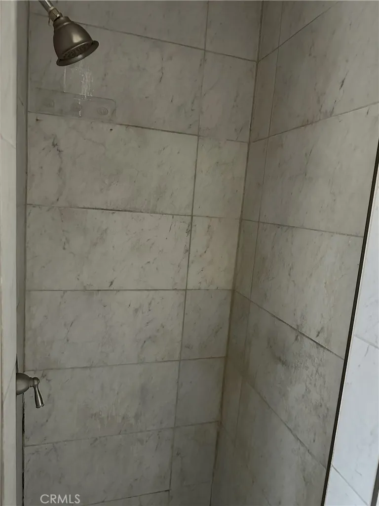 4115 St W 111th, Inglewood, California 90304 home-pic-29