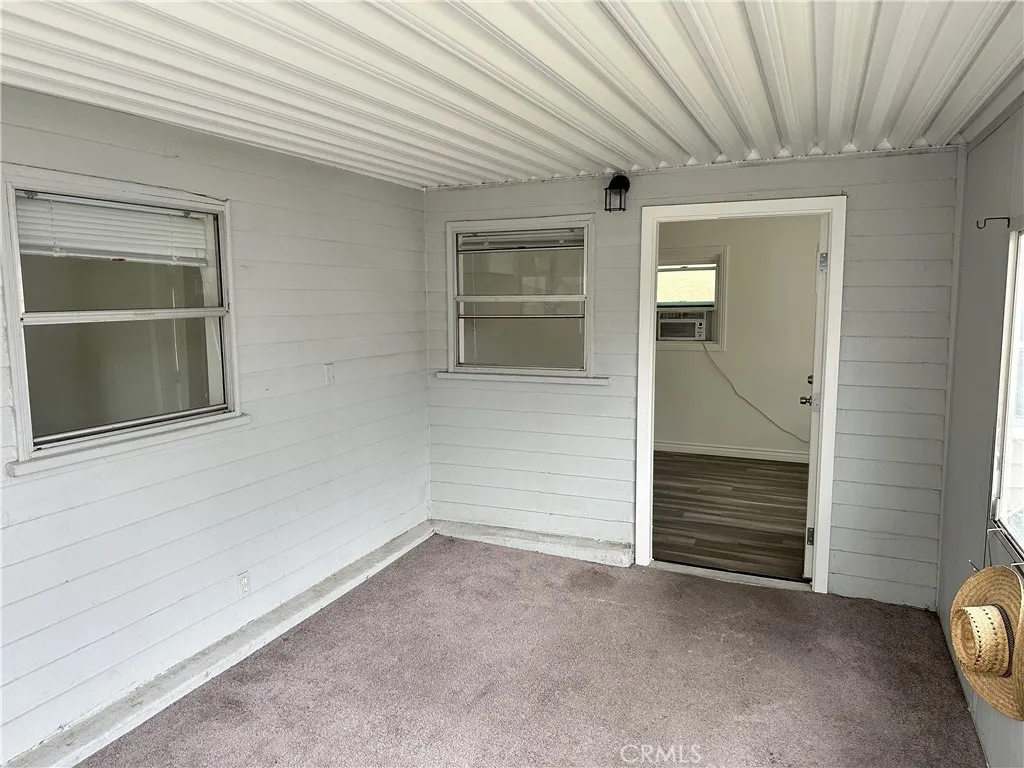 4115 St W 111th, Inglewood, California 90304 home-pic-23