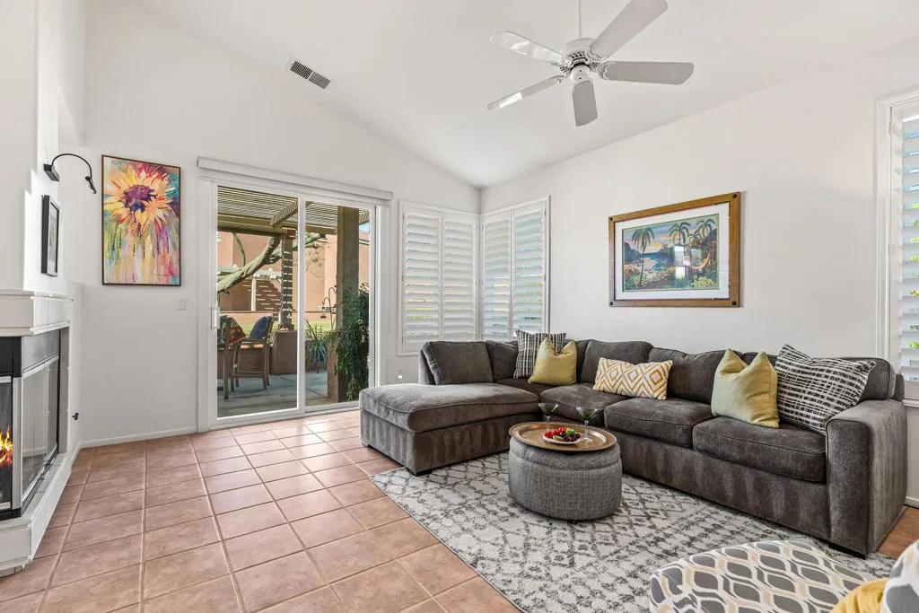 42405 Turqueries Avenue, Palm Desert, California 92211 home-pic-9