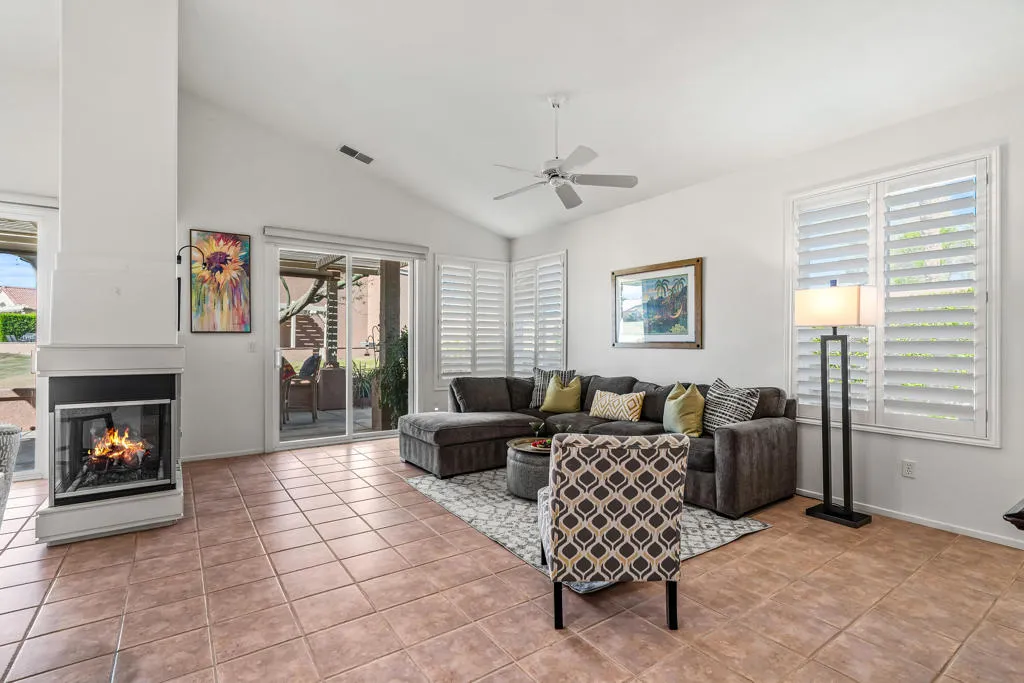 42405 Turqueries Avenue, Palm Desert, California 92211 home-pic-8