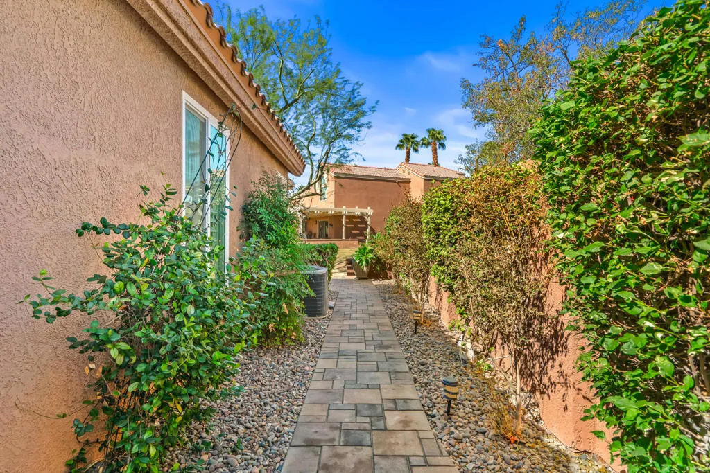42405 Turqueries Avenue, Palm Desert, California 92211 home-pic-44