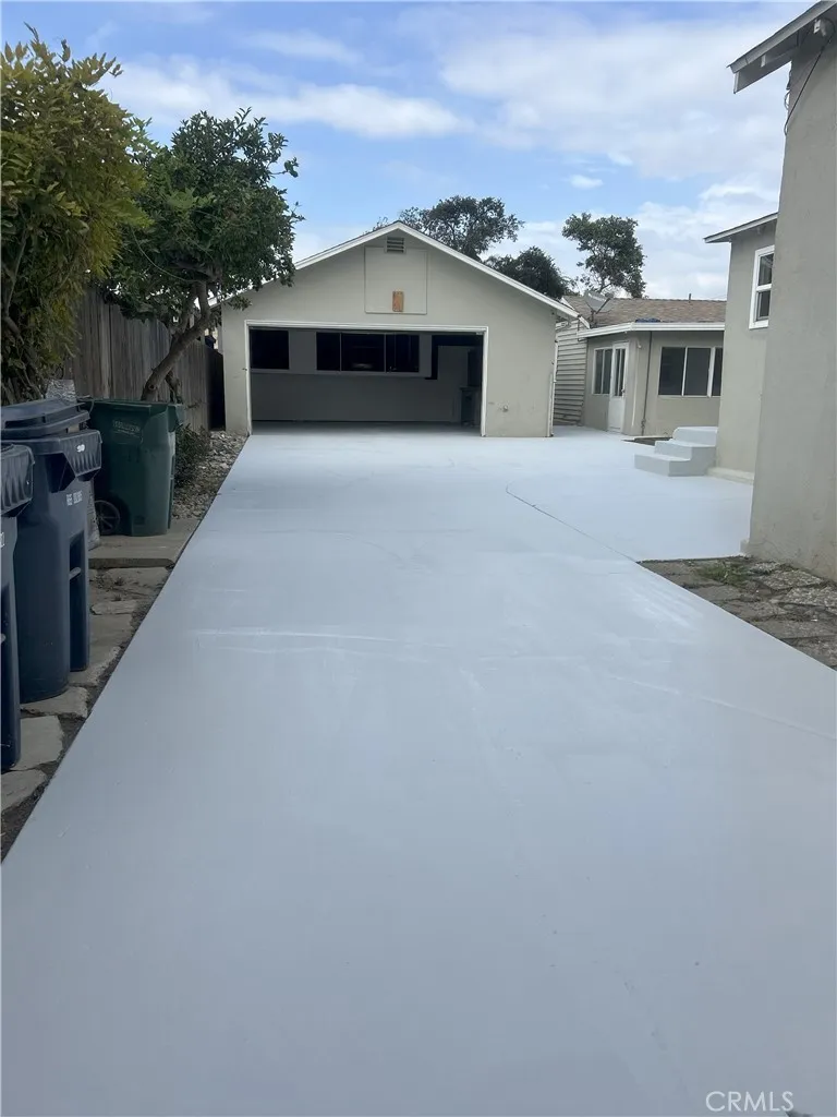 4115 St W 111th, Inglewood, California 90304 home-pic-18