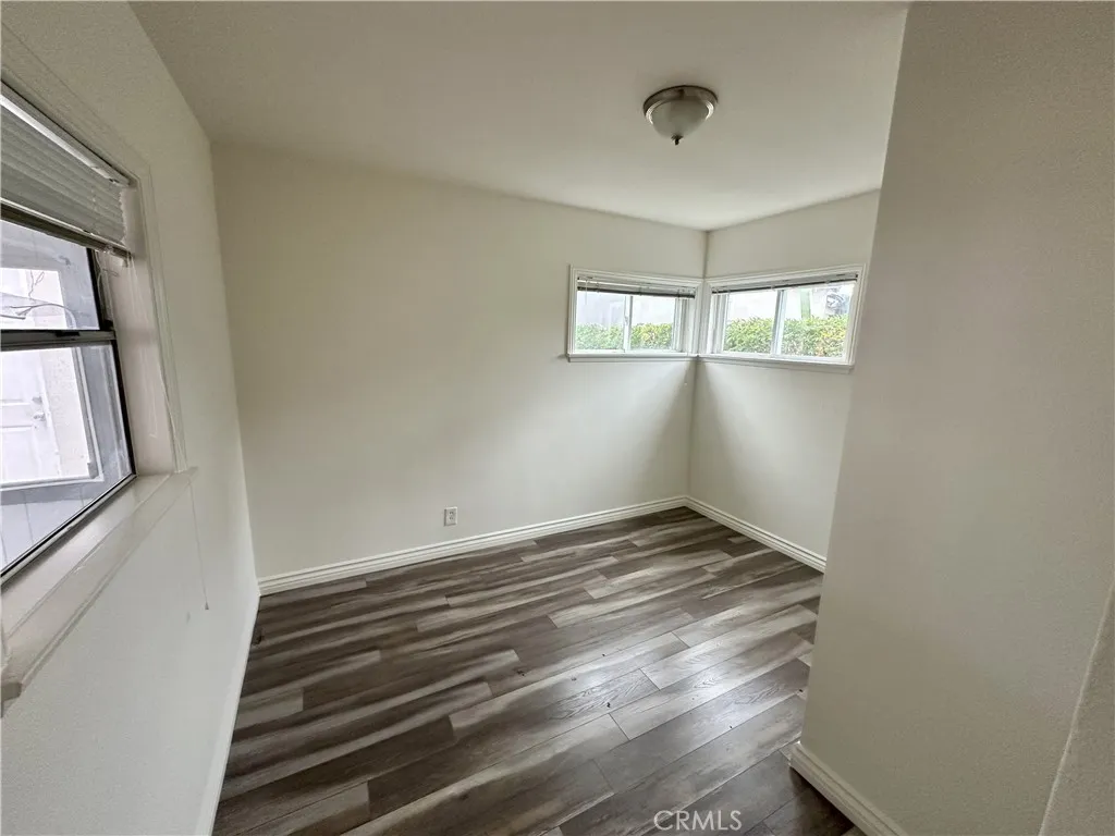 4115 St W 111th, Inglewood, California 90304 home-pic-25