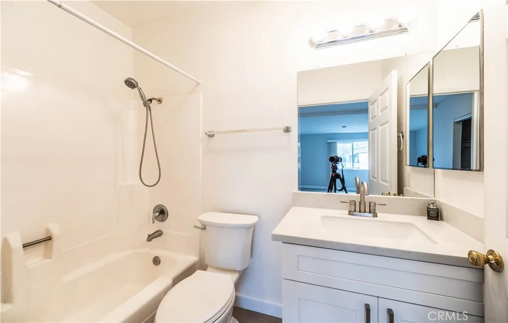 868 E Alvarado 7, Fallbrook, California 92028 home-pic-6