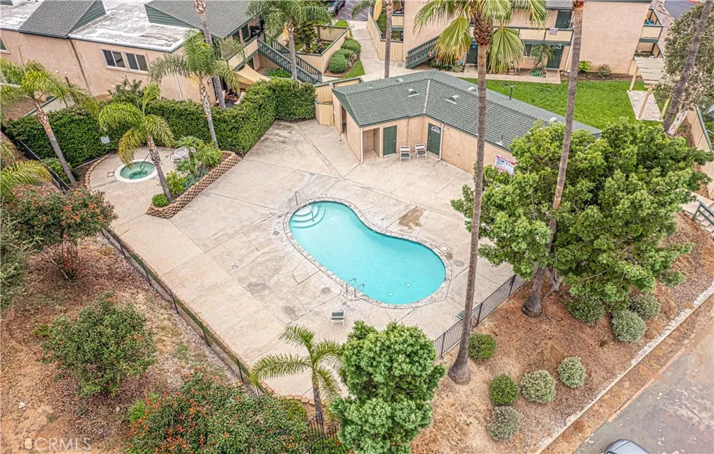 868 E Alvarado 7, Fallbrook, California 92028 home-pic-3