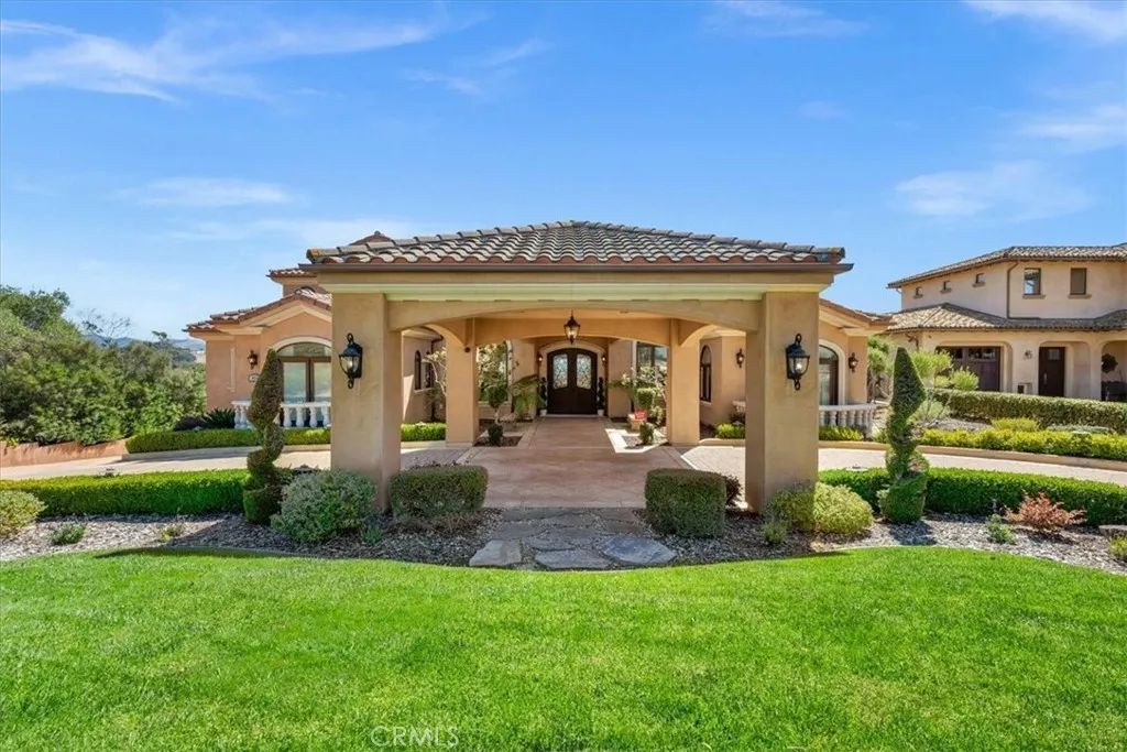 413 Via Bandolero, Arroyo Grande, California 93420 home-pic-9