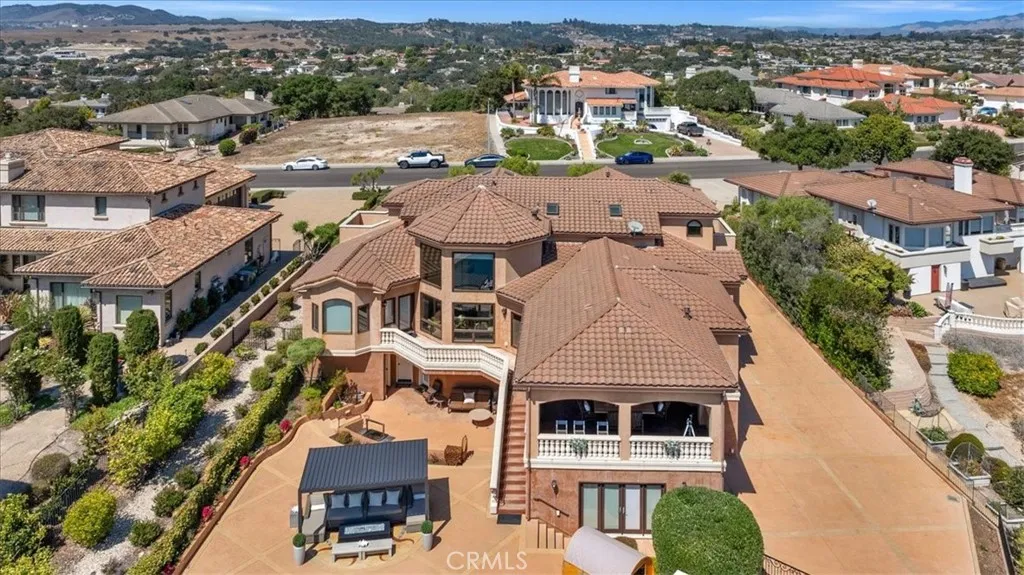 413 Via Bandolero, Arroyo Grande, California 93420 home-pic-4