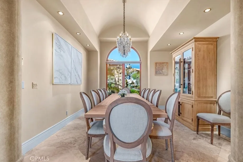413 Via Bandolero, Arroyo Grande, California 93420 home-pic-13