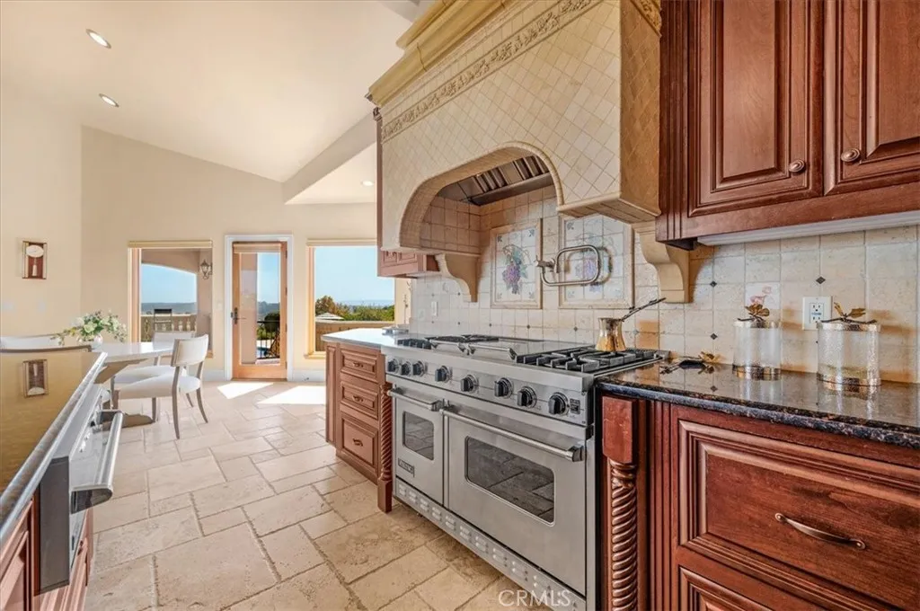 413 Via Bandolero, Arroyo Grande, California 93420 home-pic-34