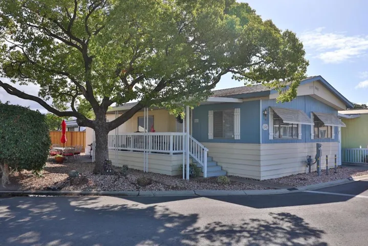 275 Burnett Ave, Morgan Hill, California 95037