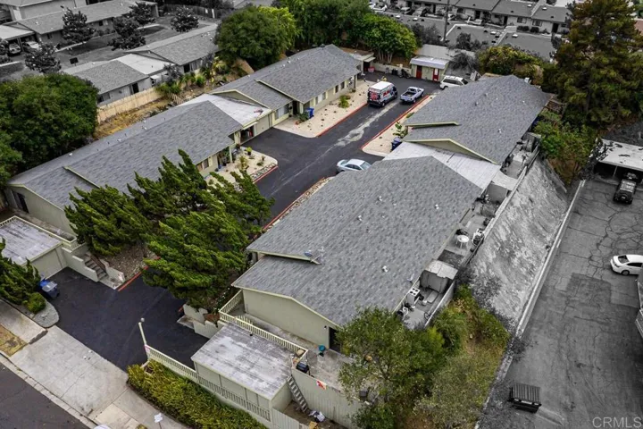 1037 51 Meadowlake Drive, Vista, California 92084