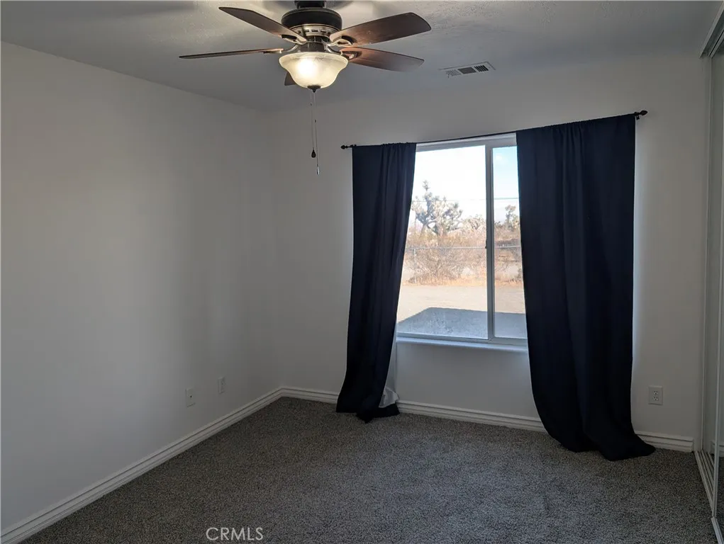 2835 2835 Del Rosa Road, Phelan, California 92371 home-pic-10