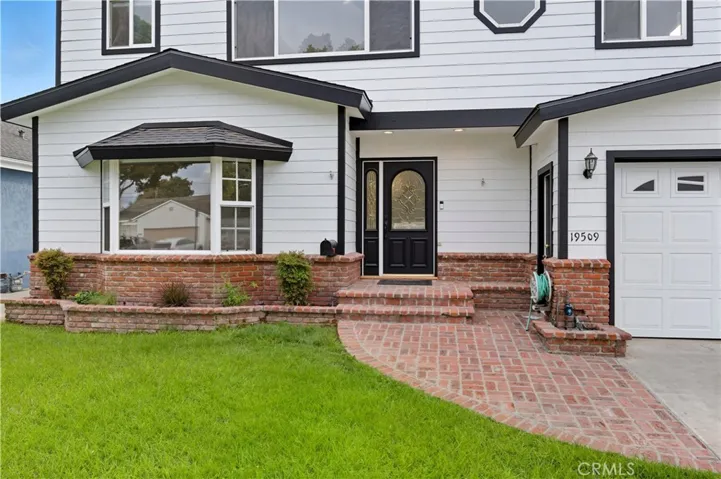 19509 Hindsdale Avenue, Torrance, California 90503