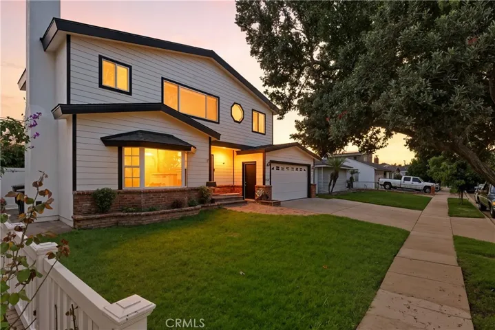 19509 Hindsdale Avenue, Torrance, California 90503