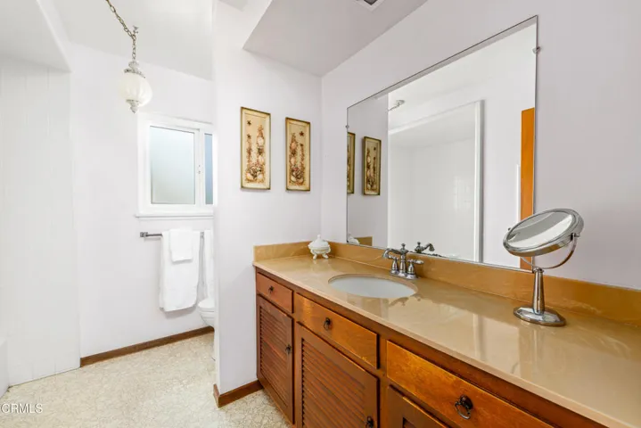 2465 Grand Ave Web-23