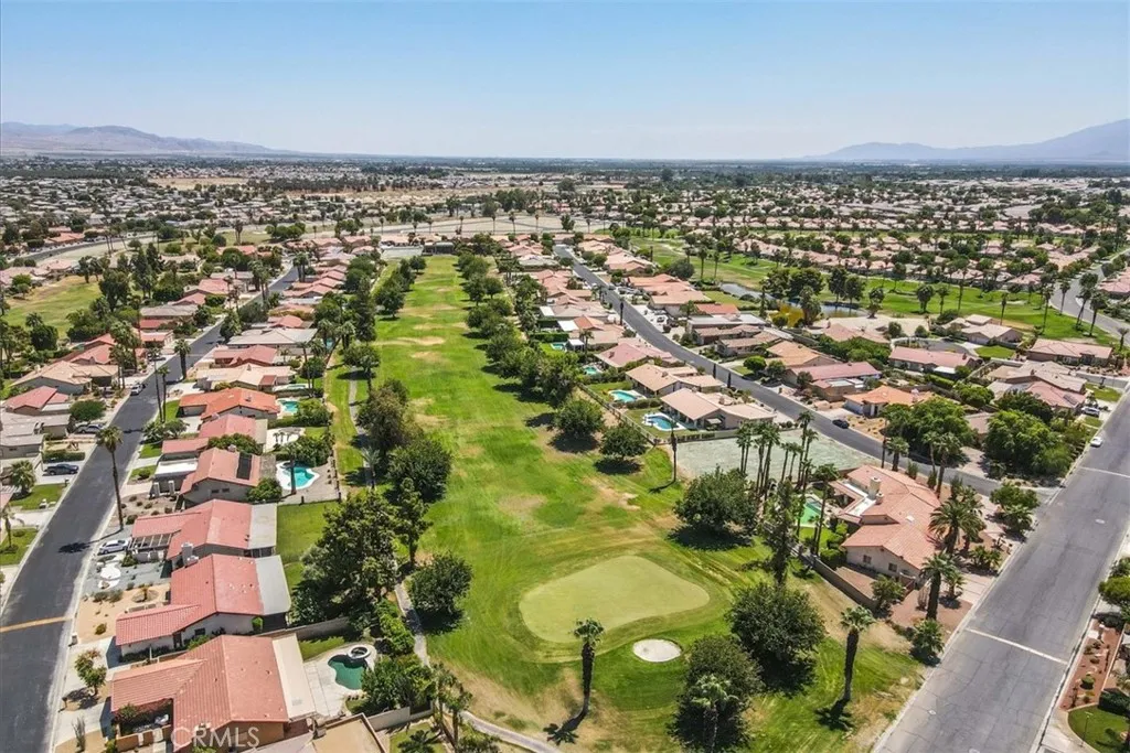 49108 Wayne Street, Indio, California 92201 home-pic-60