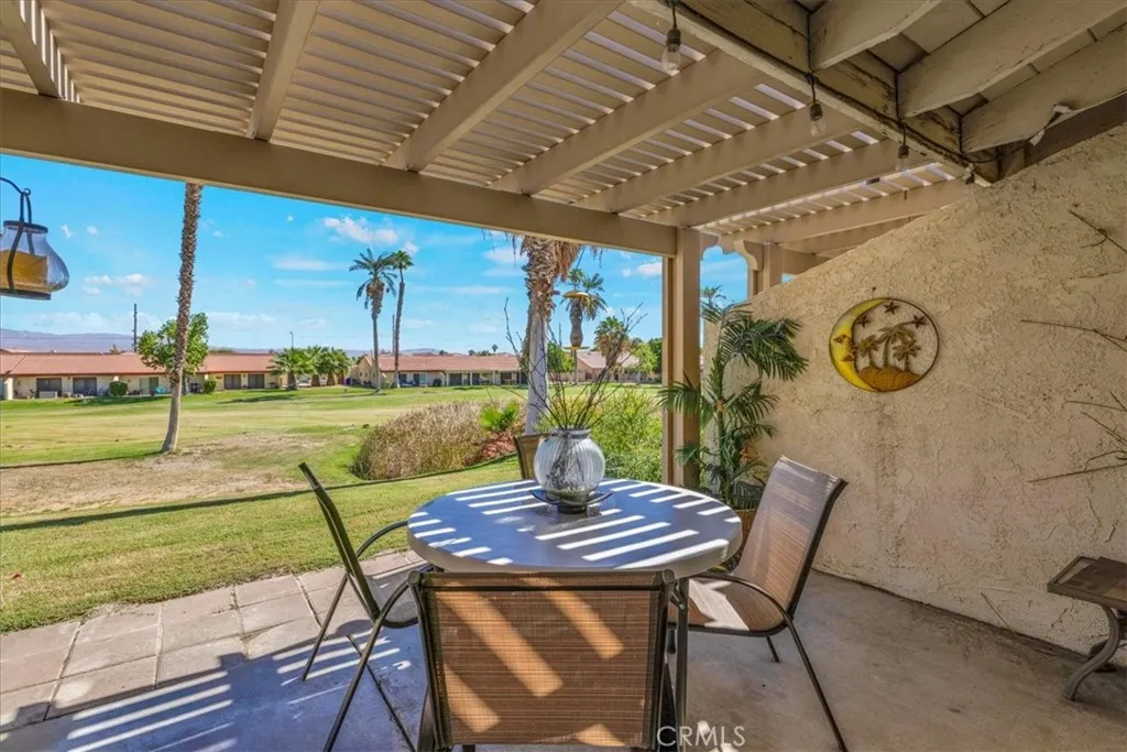 49108 Wayne Street, Indio, California 92201 home-pic-32
