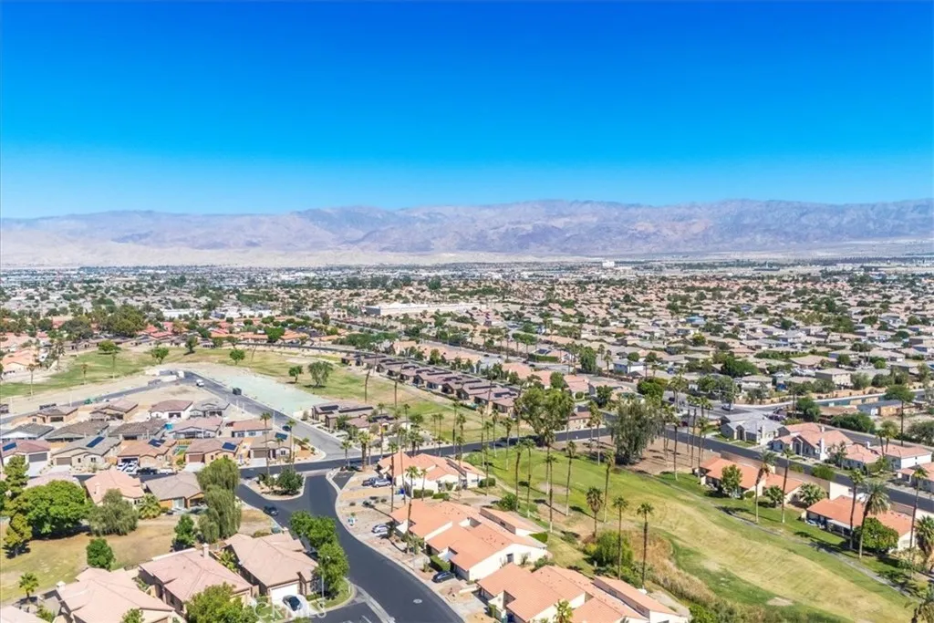 49108 Wayne Street, Indio, California 92201 home-pic-45