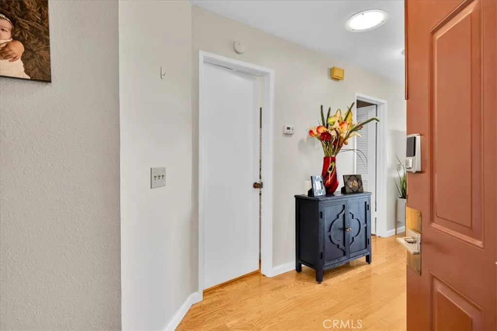 49108 Wayne Street, Indio, California 92201 home-pic-9