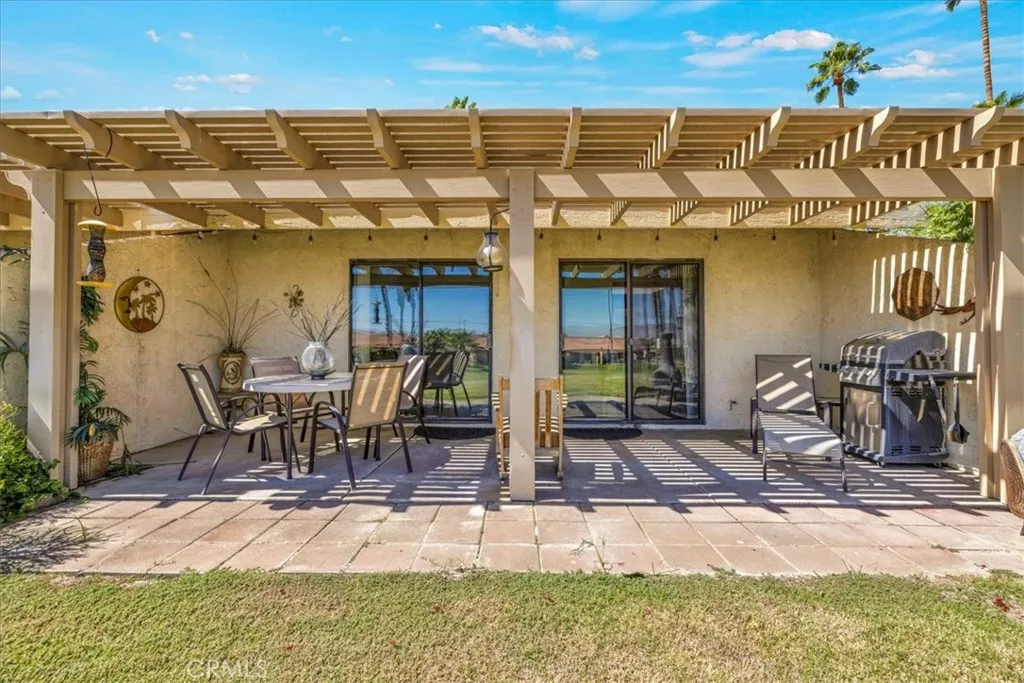 49108 Wayne Street, Indio, California 92201 home-pic-36