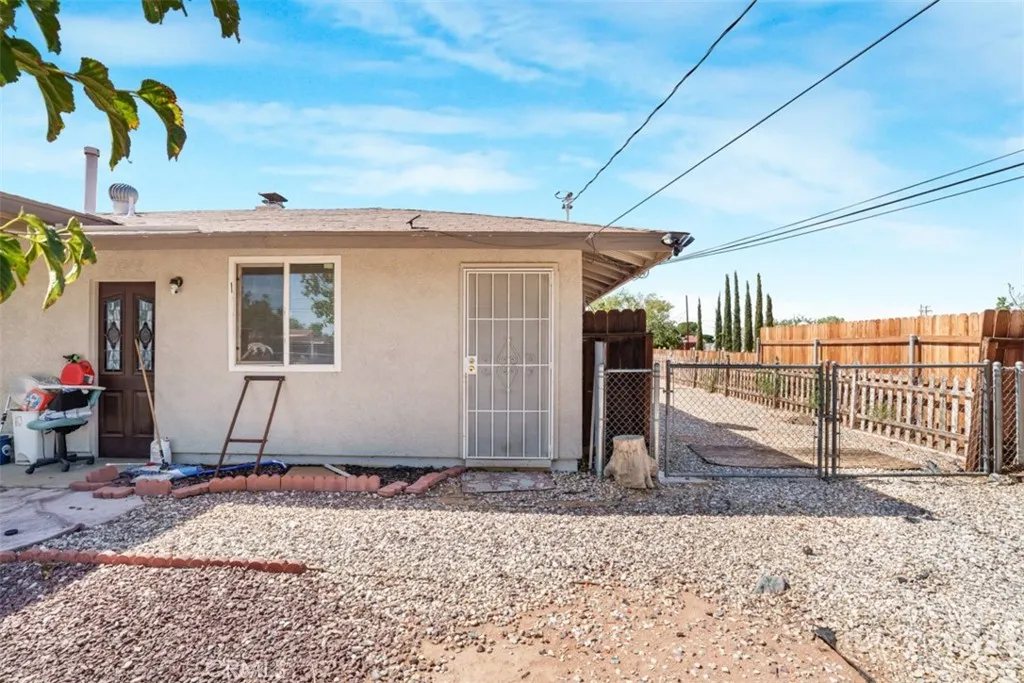 11995 11995 Jamacha, Apple Valley, California 92308 home-pic-20