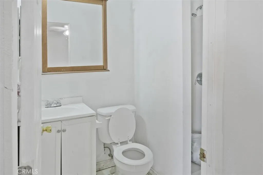 11995 11995 Jamacha, Apple Valley, California 92308 home-pic-24