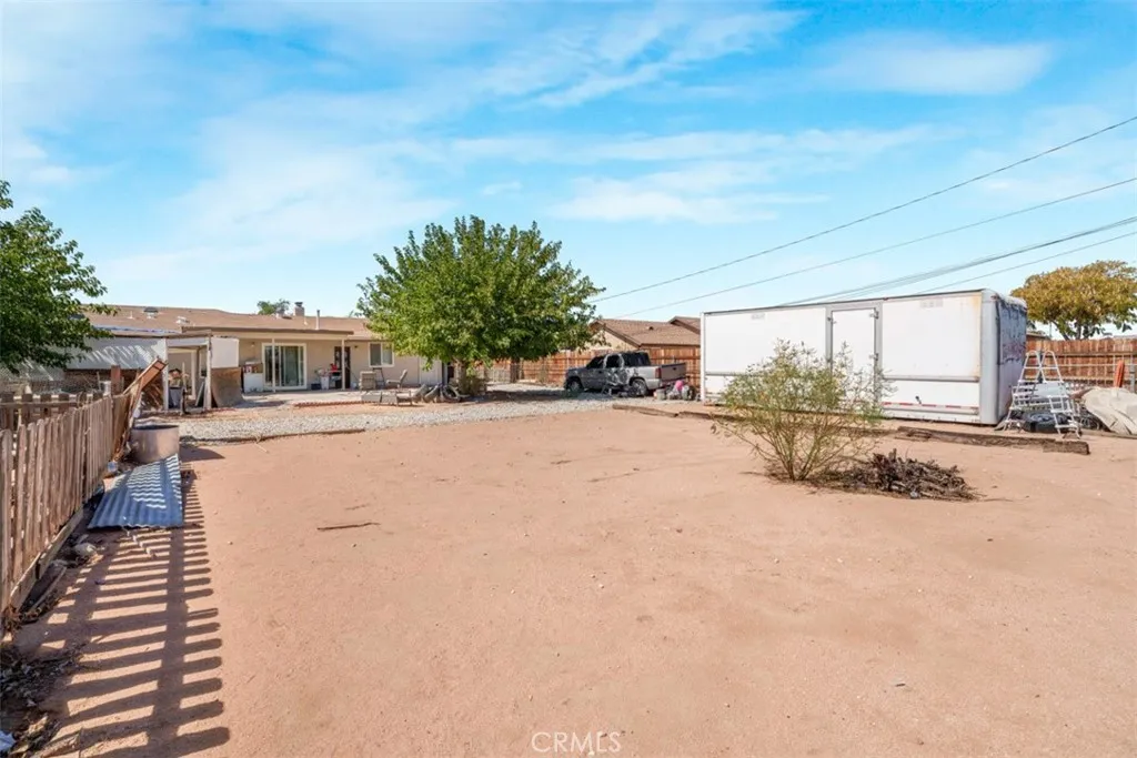 11995 11995 Jamacha, Apple Valley, California 92308 home-pic-27