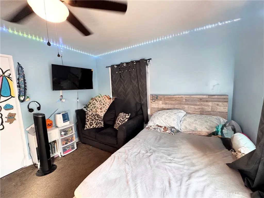 4558 N Mountain View, San Bernardino, California 92407 home-pic-9
