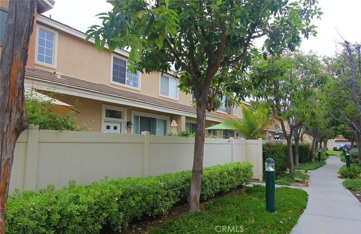 825 S Taos Way, Anaheim Hills, California 92808